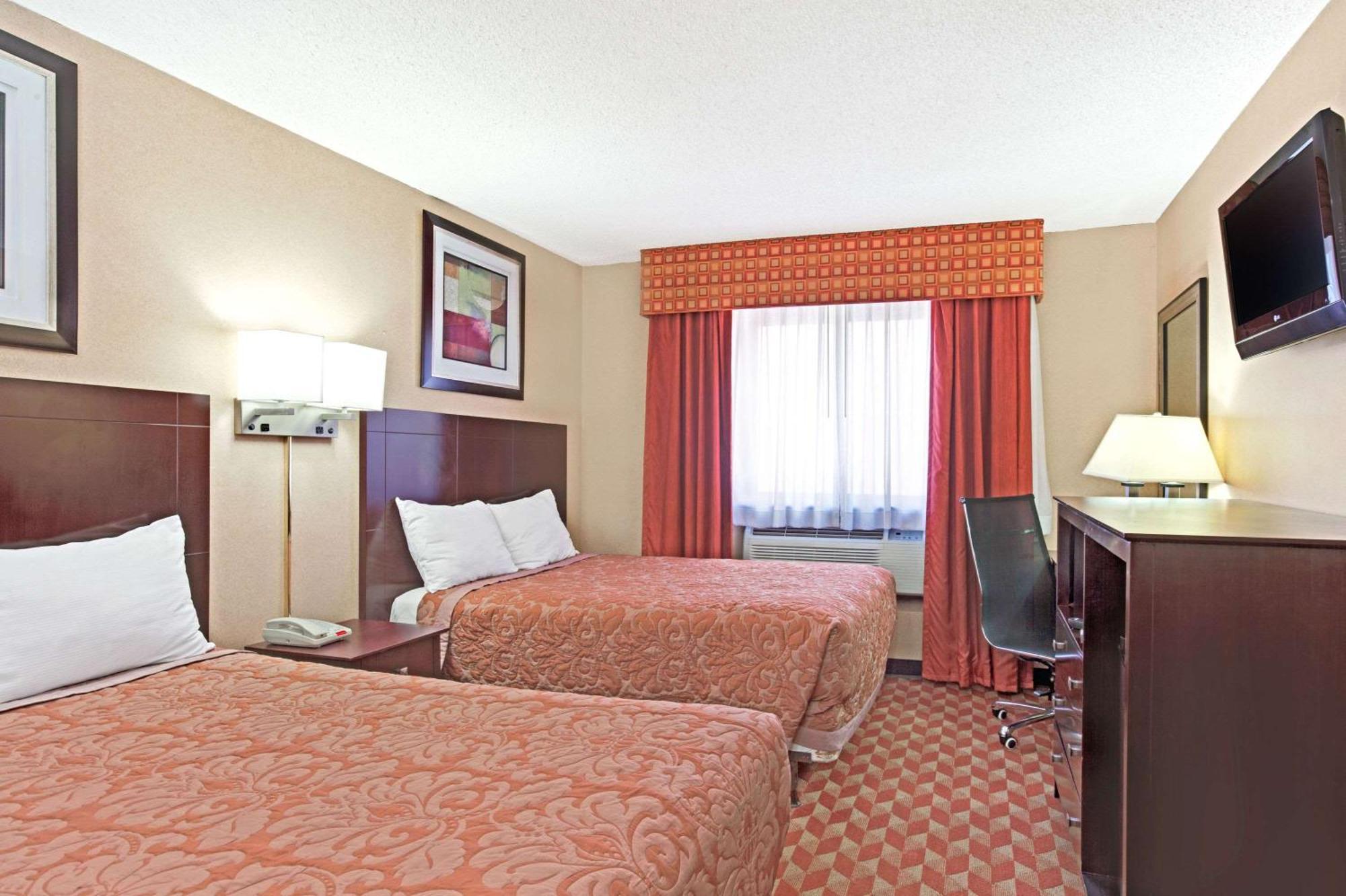 Queen Room with Two Queen Beds - Non-Smoking
